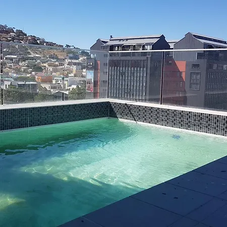 Backup-Powered Trendy Ny City Apartment At Table Mountain Cape Town Exterior photo