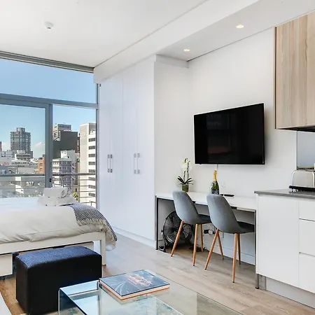 Backup-Powered Trendy Ny City Apartment At Table Mountain Cape Town Exterior photo