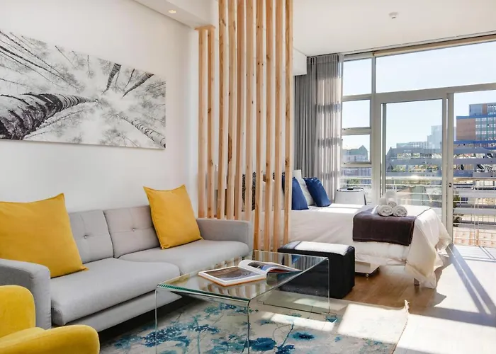 Backup-Powered Trendy Ny City Apartment At Table Mountain