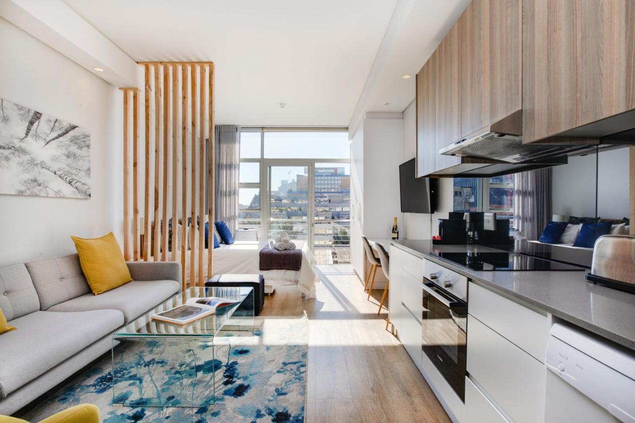 Backup-powered Trendy Ny At Table Mountain Apartment *