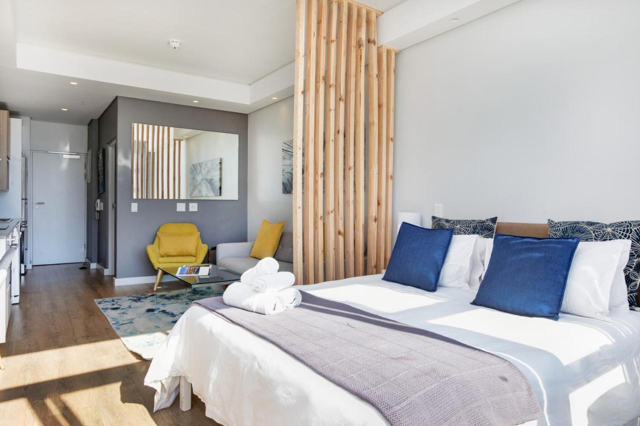 Apartment Backup-powered Trendy Ny At Table Mountain